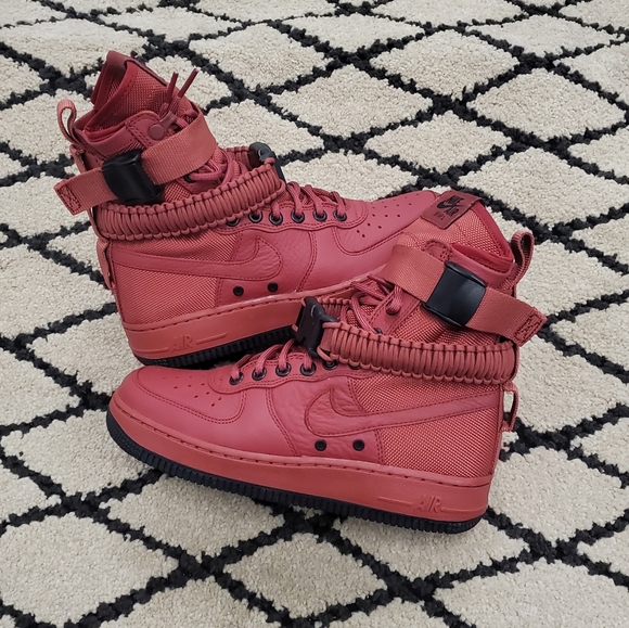 women's boot nike sf air force 1